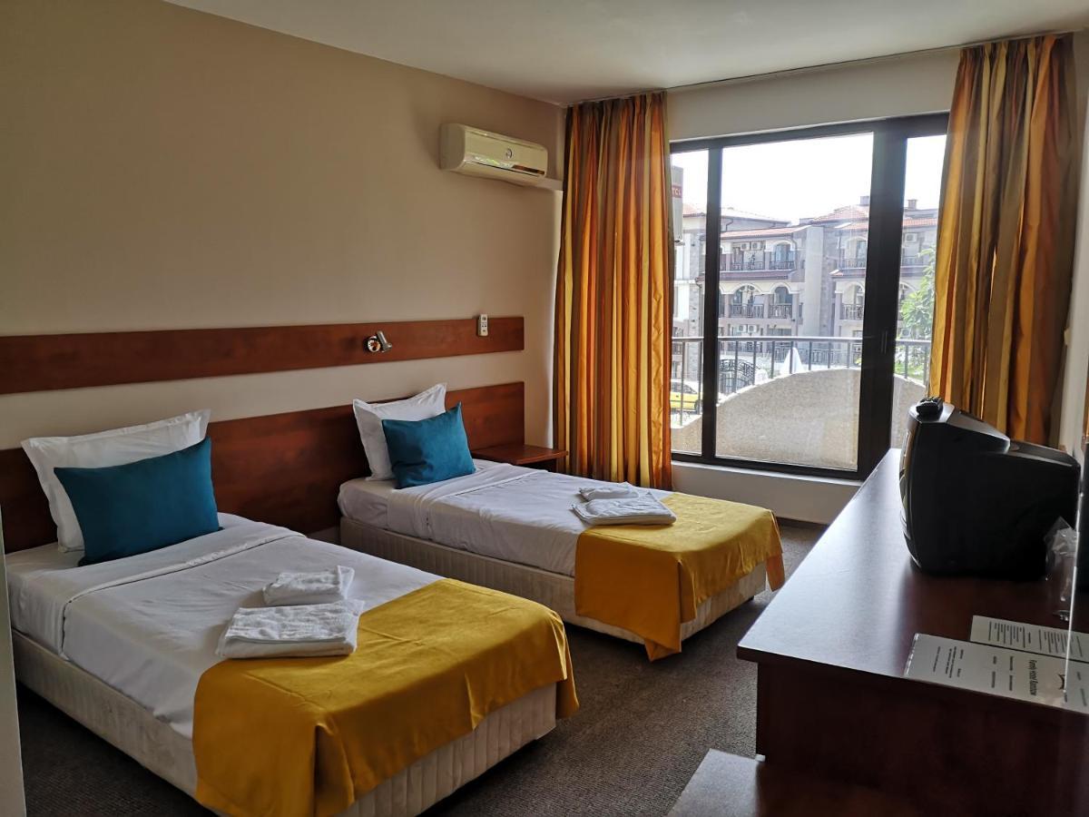 Family Hotel Rainbow Sveti Vlas Eksteriør billede